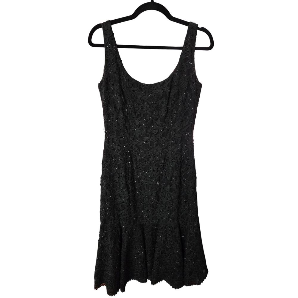 Elegant Foral Black Lace Mermaid Dress - Size 8